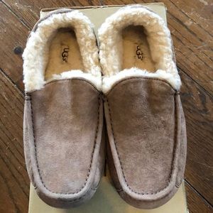 Ugg Mens slippers - rePosh